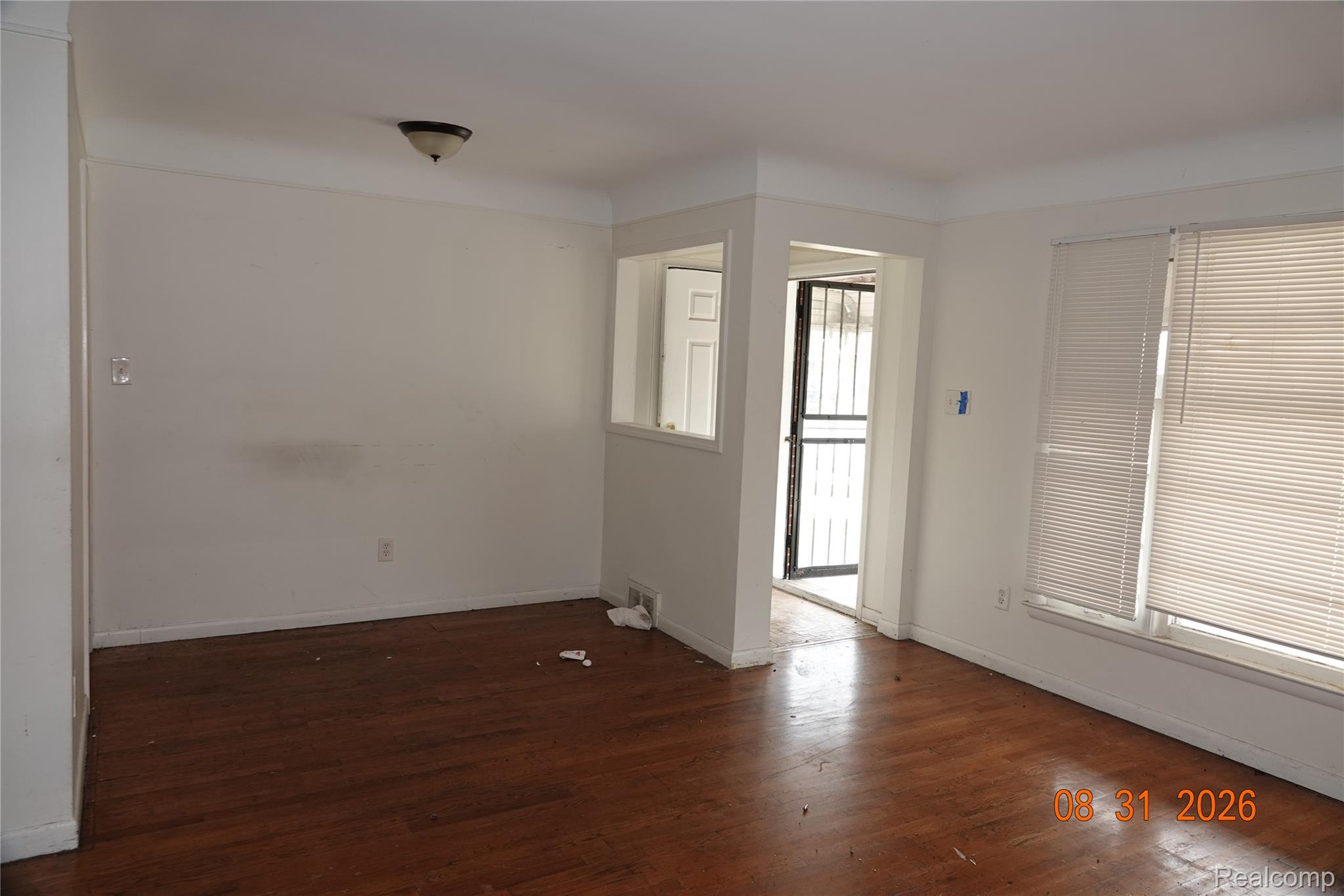 7654 Fielding Street Detroit, MI 48228 - Photo 11 of 23 DSC02539.JPG