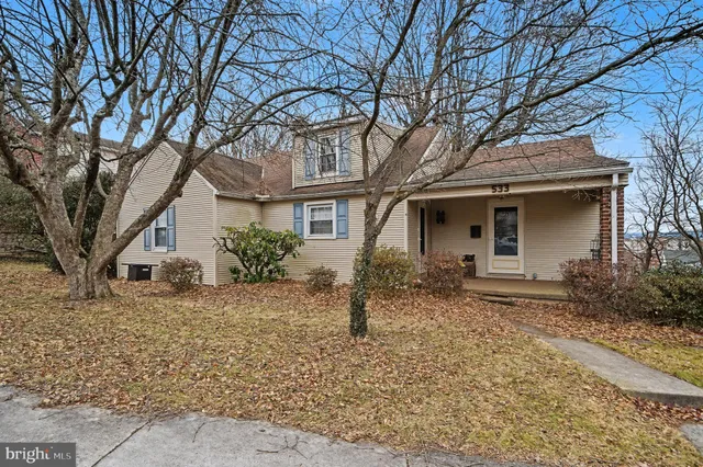 $325,000 | 533 Hillcrest Place, Gettysburg, PA 17325