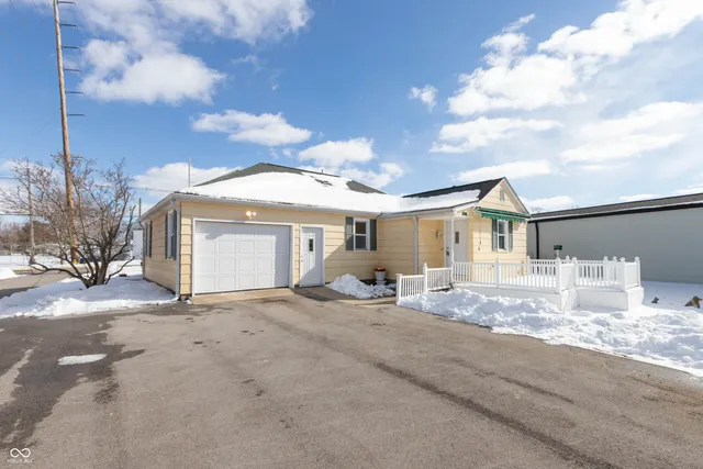 $235,000 | 402 North Meridian Street, Pittsboro, IN 46167