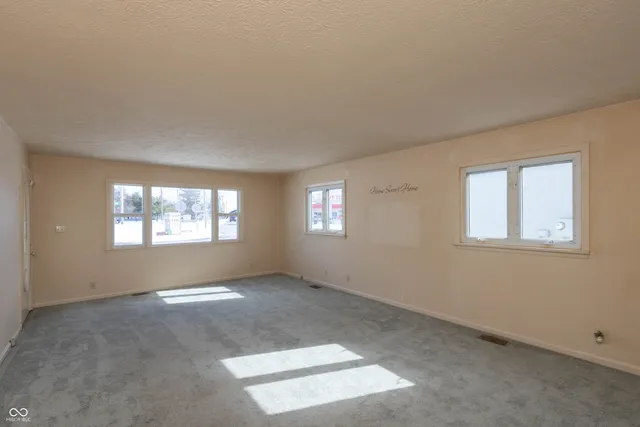 $235,000 | 402 North Meridian Street, Pittsboro, IN 46167