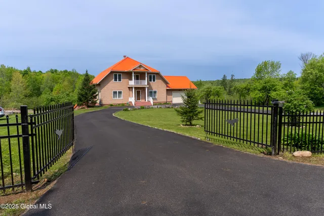 $2,288,000 | 1435 Webster Street, Malone, NY 12953