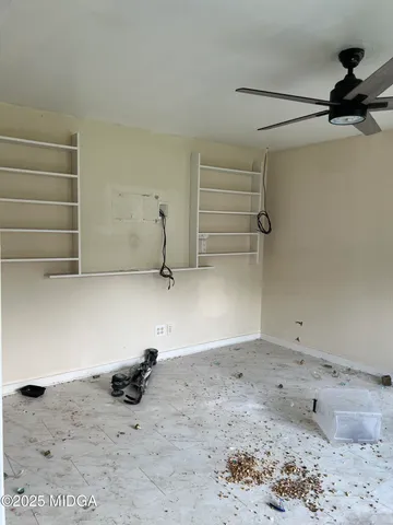 a view of a storage & utility room