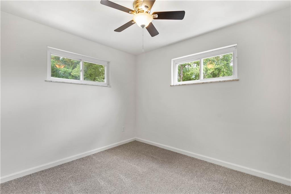 438 Moon Clinton Road Coraopolis, PA 15108 - Photo 14 of 25