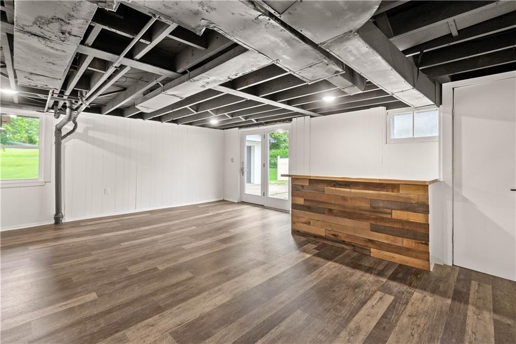 438 Moon Clinton Road Coraopolis, PA 15108 - Photo 20 of 25