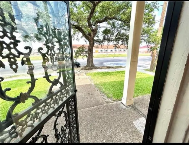 $1,200 | 8841 South Claiborne Avenue, Unit C, New Orleans, LA 70118