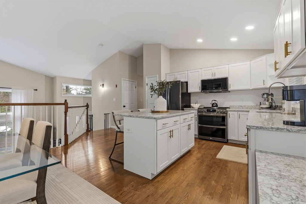 133 River Street Middleton, MA 01949 - Photo 13 of 40