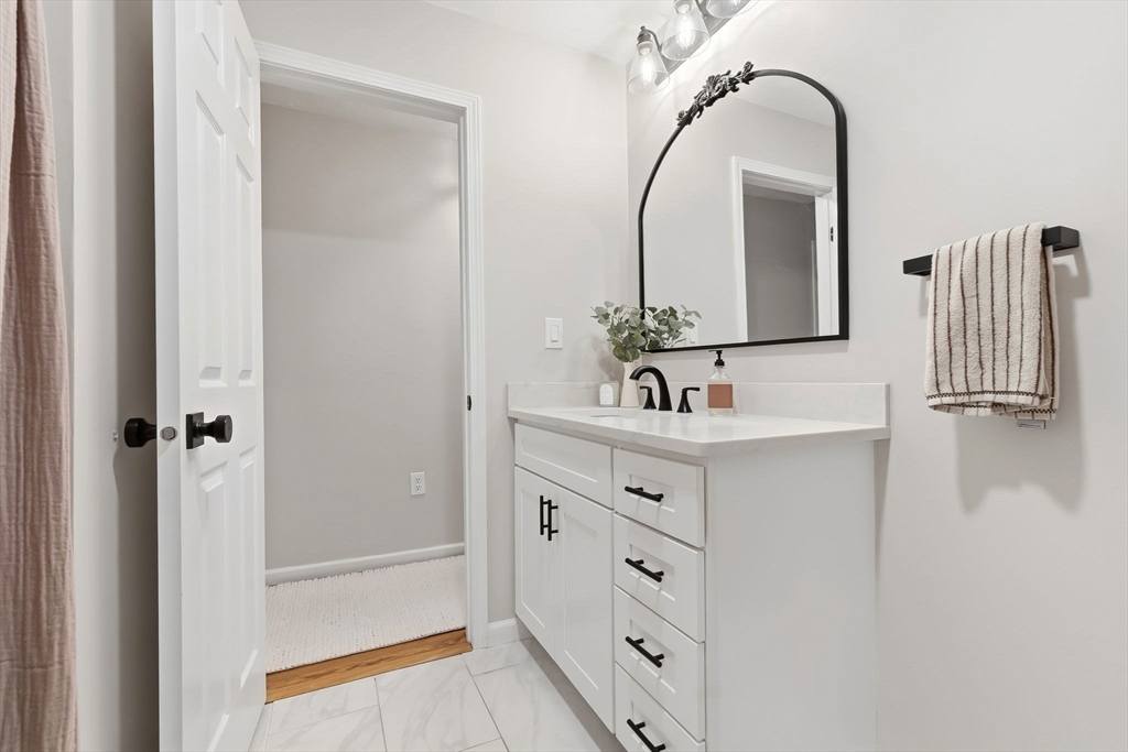 133 River Street Middleton, MA 01949 - Photo 26 of 40