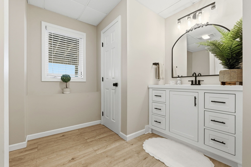 133 River Street Middleton, MA 01949 - Photo 28 of 40