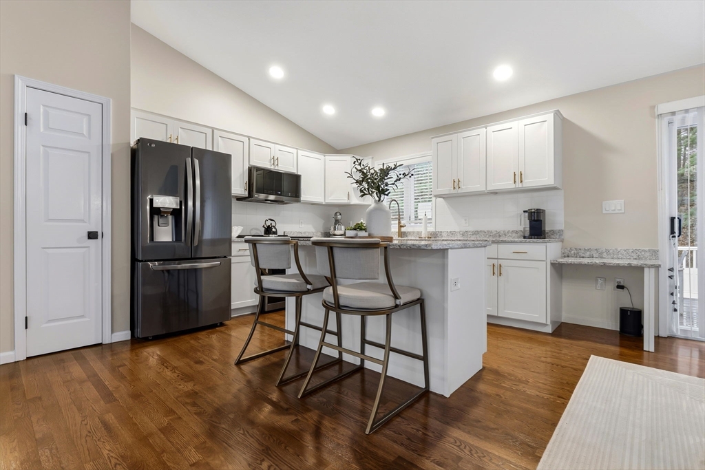 133 River Street Middleton, MA 01949 - Photo 10 of 40