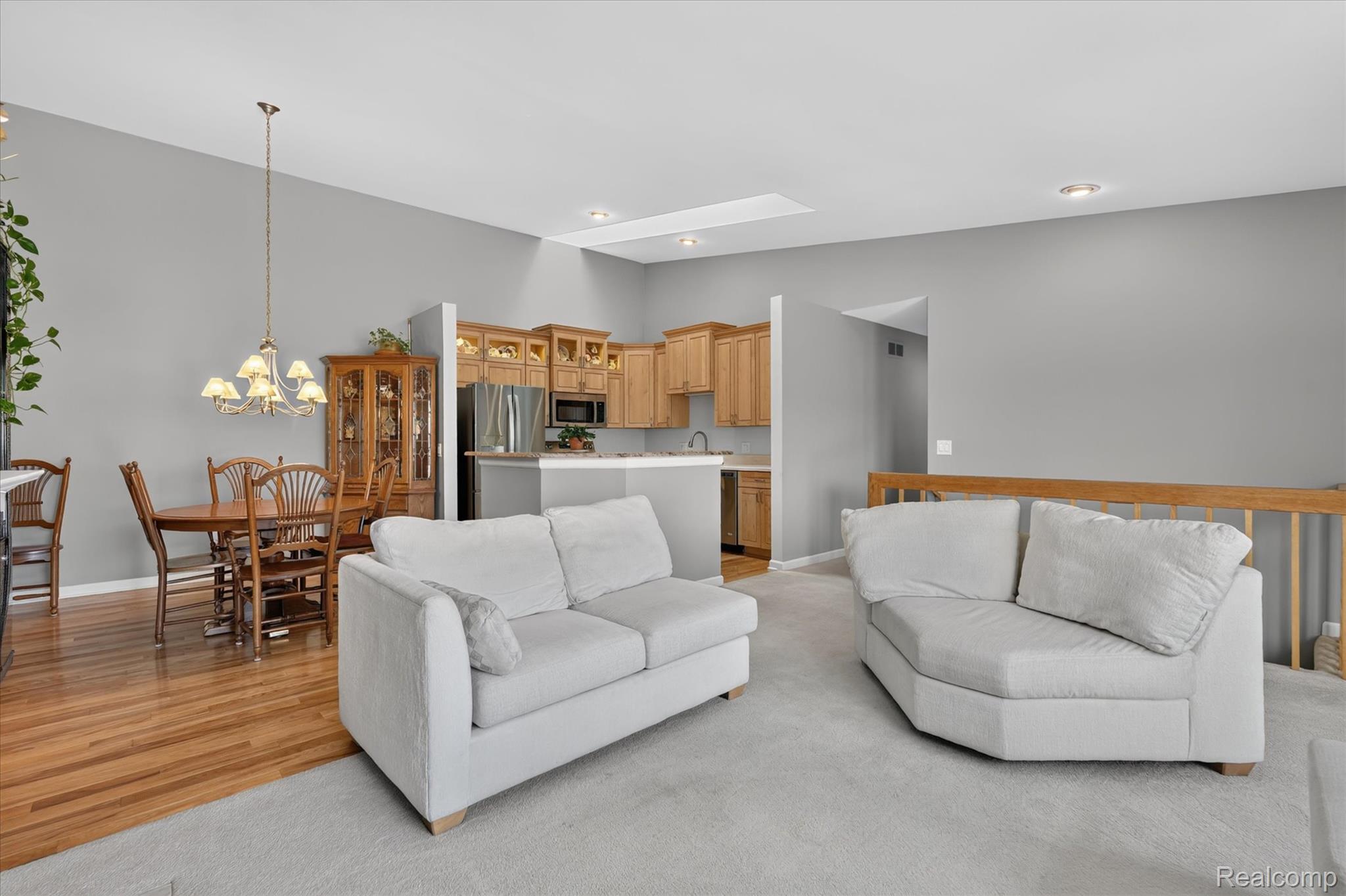 22076 Edgewater Novi, MI 48375 - Photo 11 of 47 09-22076-Edgewater-Windowstill.jpg