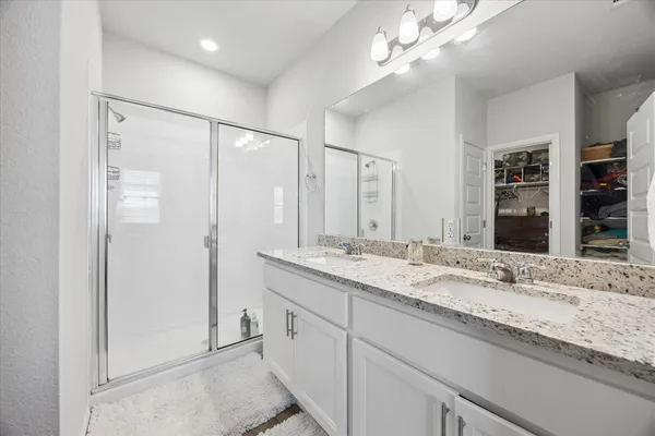 $2,400 | 8300 Augeron Drive, Austin, TX 78747
