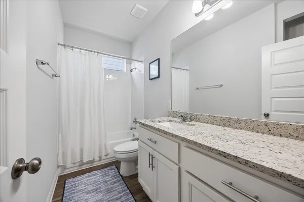 $2,400 | 8300 Augeron Drive, Austin, TX 78747