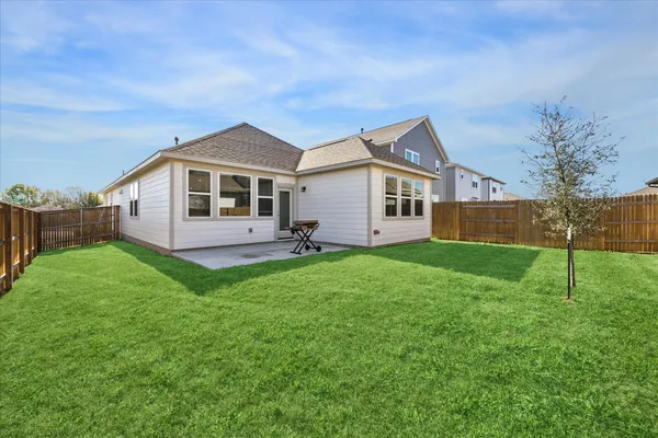 $2,400 | 8300 Augeron Drive, Austin, TX 78747