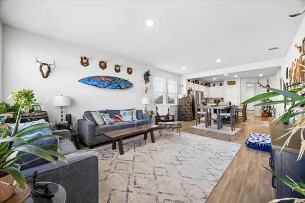 $2,400 | 8300 Augeron Drive, Austin, TX 78747