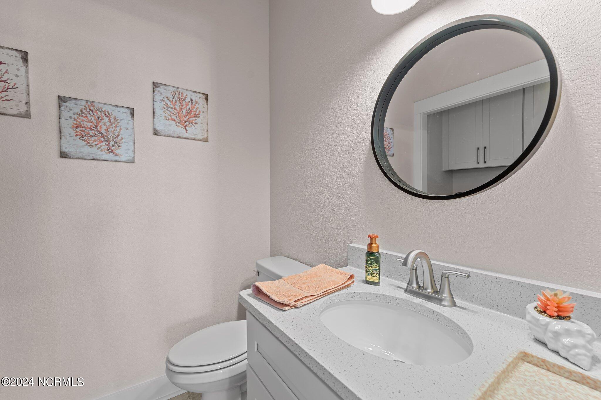 2206 Sandpiper Road Corolla, NC 27927 - Photo 21 of 49 41-web-or-mls-WCR07647