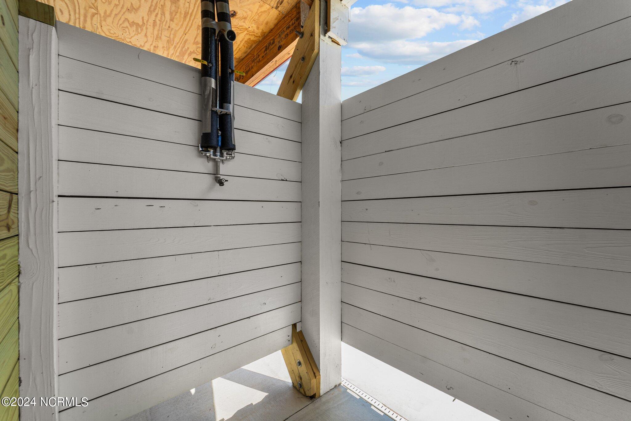 2206 Sandpiper Road Corolla, NC 27927 - Photo 40 of 49 65-web-or-mls-WCR07701