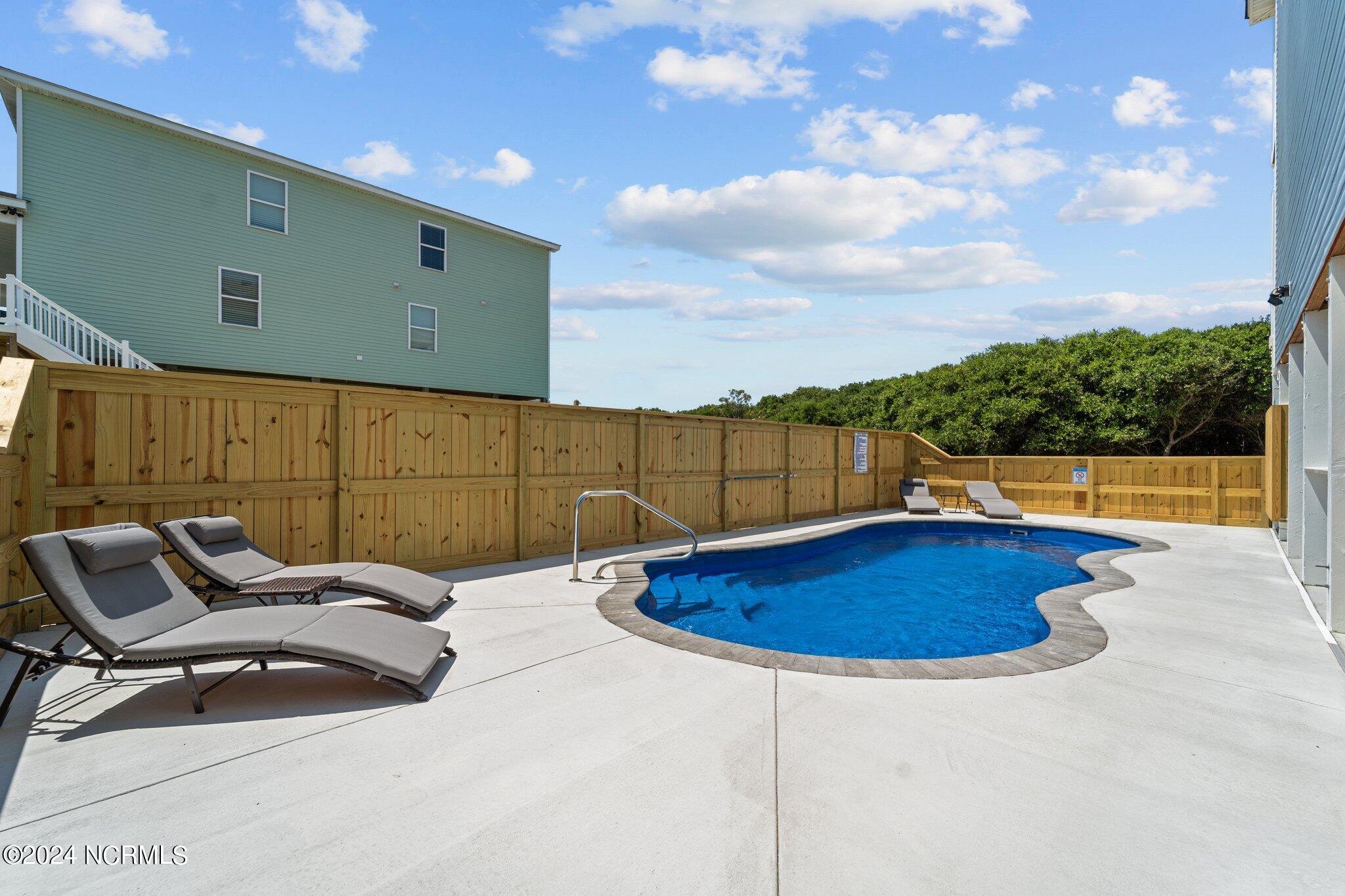 2206 Sandpiper Road Corolla, NC 27927 - Photo 43 of 49 73-web-or-mls-WCR07703