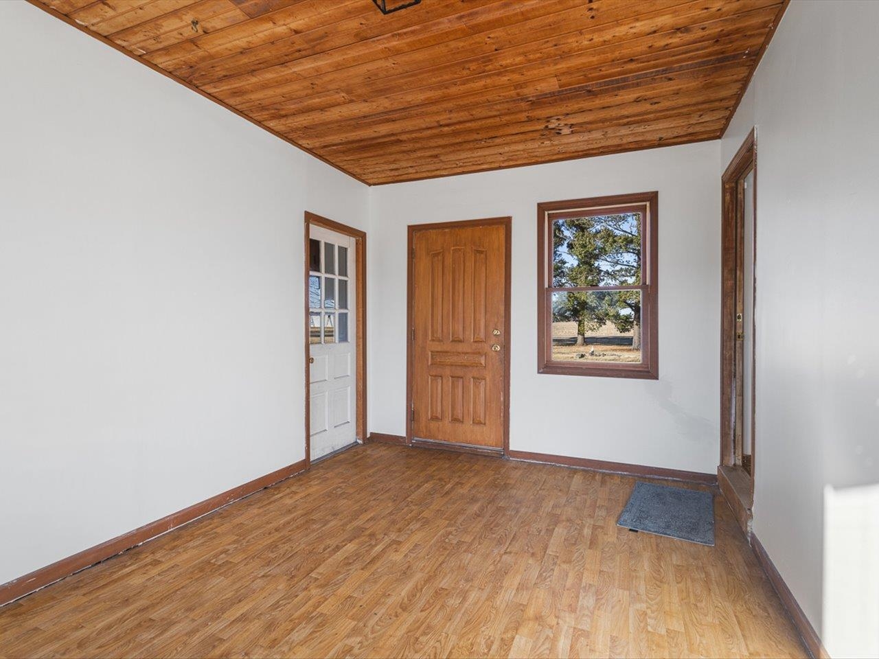 7101 Lawrenceville Road Garden Prairie, IL 61038 - Photo 24 of 53 a view of empty room with wooden floor