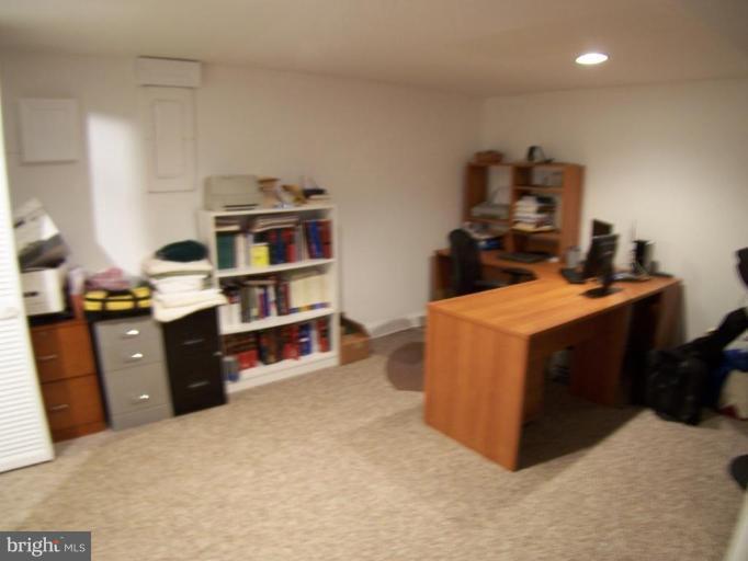 11878 Dunlop Court Reston, VA 20191 - Photo 8 of 9 Recreation Room