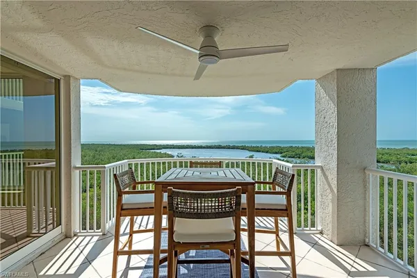 $26,000 | 6849 Grenadier Boulevard, Unit 905, Naples, FL 34108