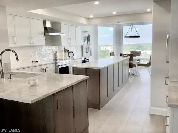 $26,000 | 6849 Grenadier Boulevard, Unit 905, Naples, FL 34108