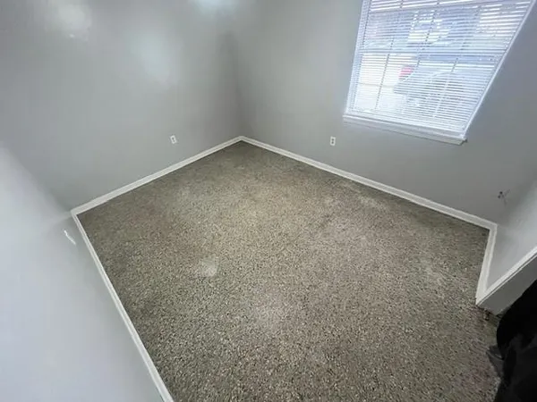 $1,250 | 805 Gulf Drive, Gretna, LA 70053