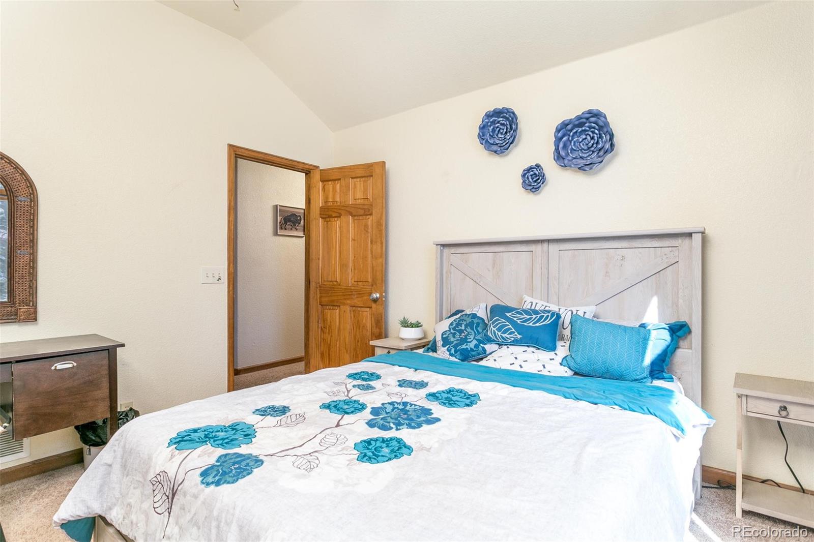 6941 Lynx Lair Road Evergreen, CO 80439 - Photo 9 of 40