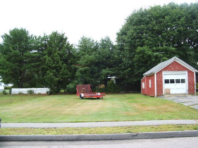 2 Laurier Street Biddeford, ME 04005 - Photo 5 of 23 Photo