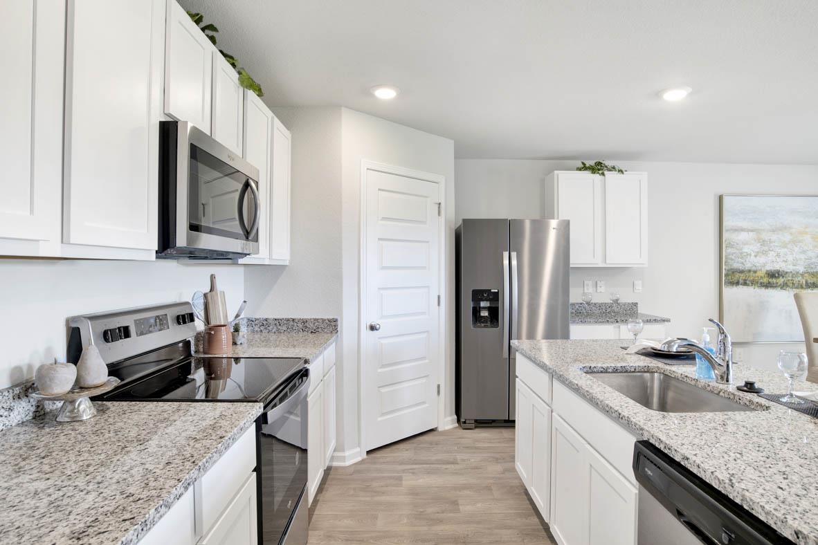 15733 Laurelbrooke Loop Fairhope, AL 36532 - Photo 13 of 26 Staged model home