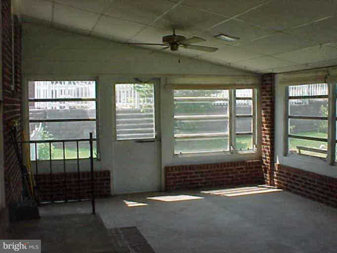 1212 Ridgeshire Road Dundalk, MD 21222 - Photo 5 of 5 Sunroom