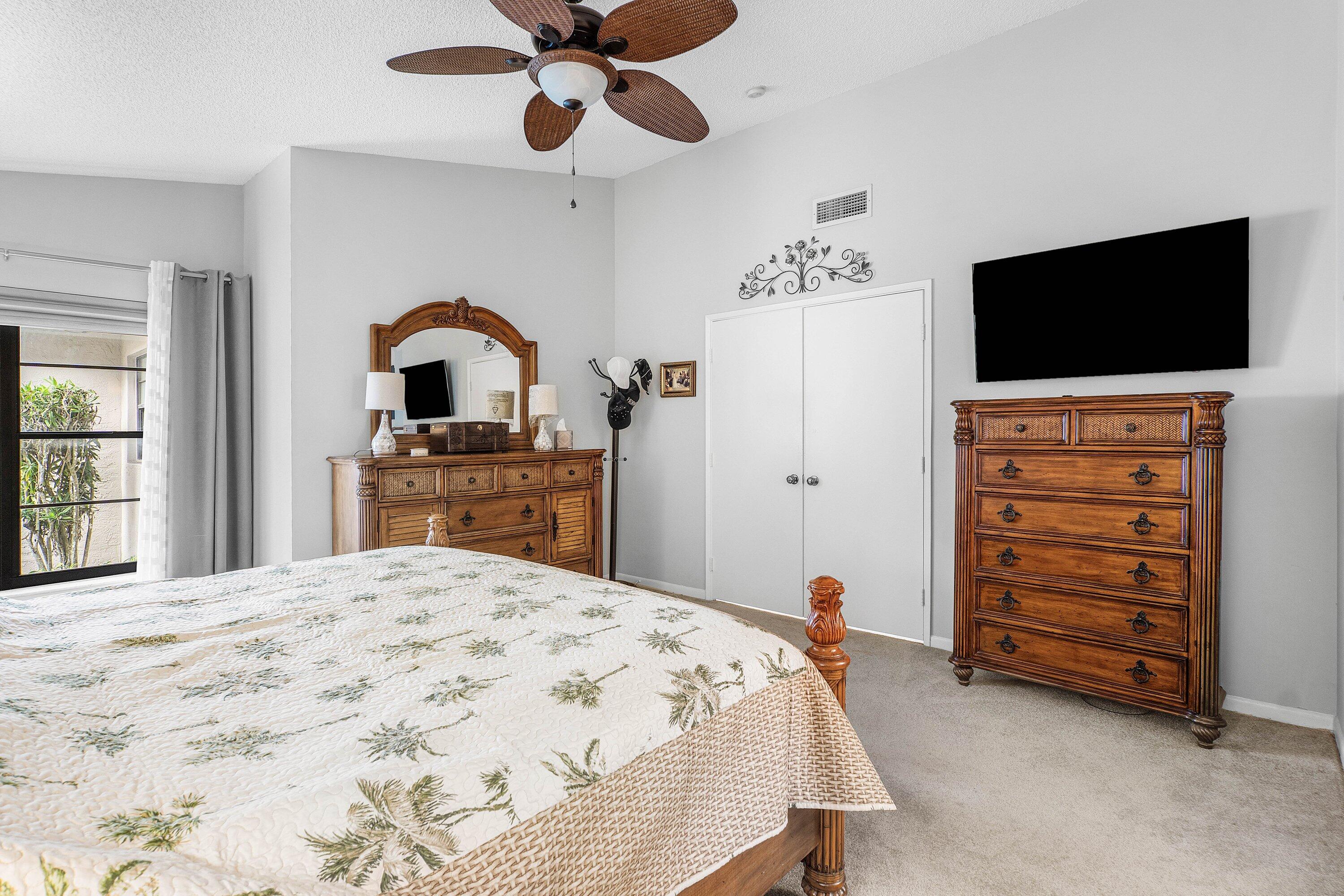 8054 Summerview Terrace Boca Raton, FL 33496 - Photo 20 of 42 PRIMARY BEDROOM