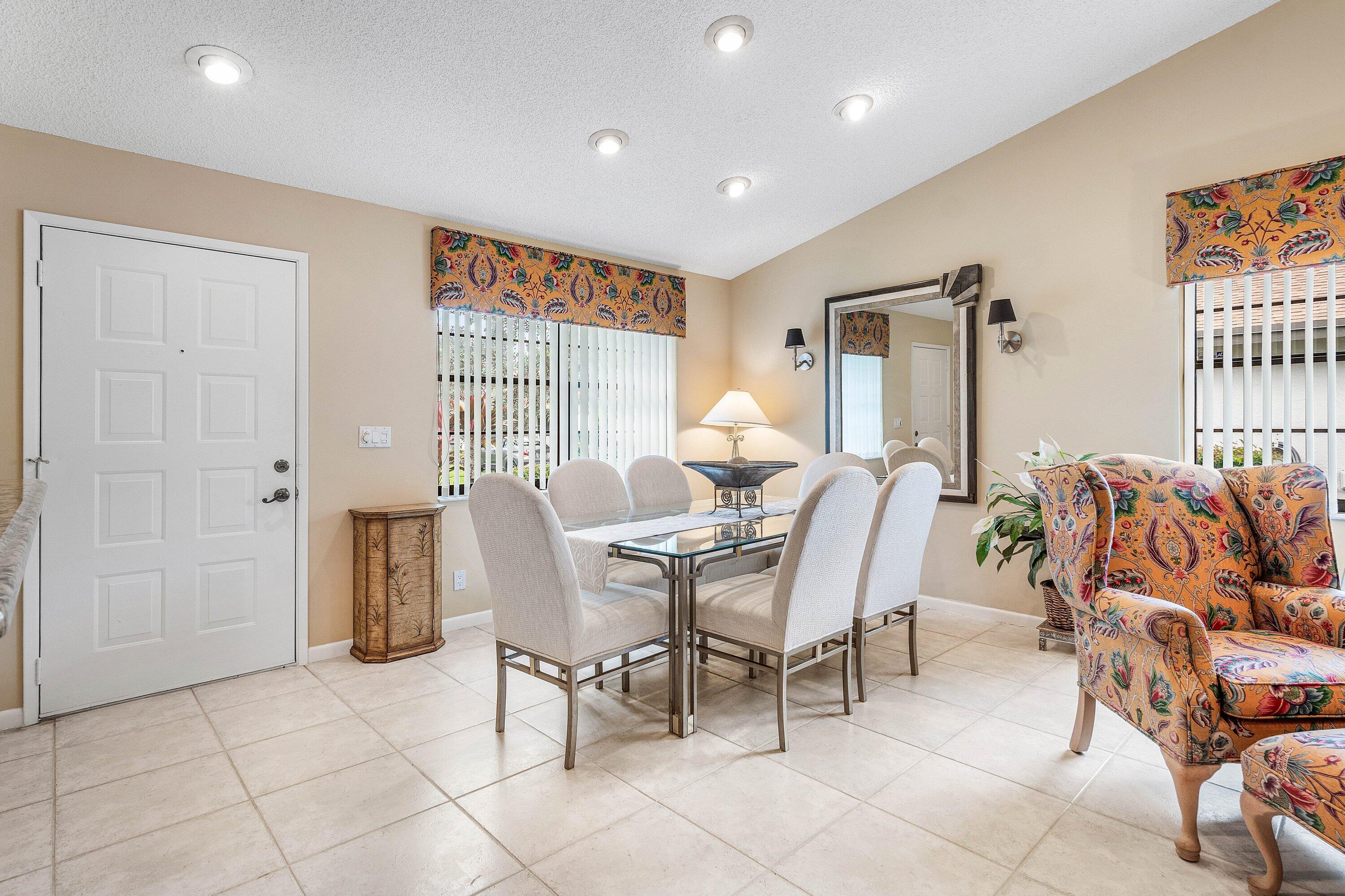 8054 Summerview Terrace Boca Raton, FL 33496 - Photo 10 of 42 DINING ROOM/LIVING ROOM