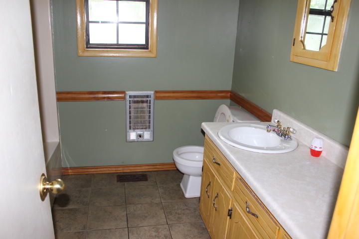 2379 Howard Springs Road Crossville, TN 38571 - Photo 8 of 9 8