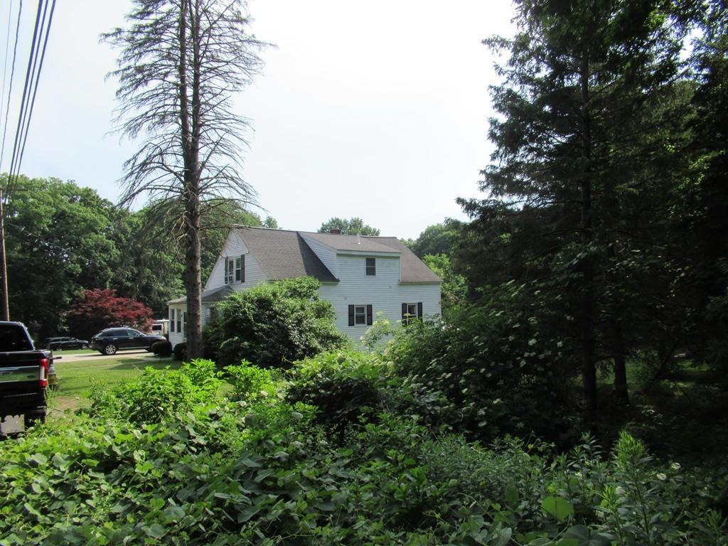 47 Cooper Road Northbridge, MA 01534 - Photo 15 of 31
