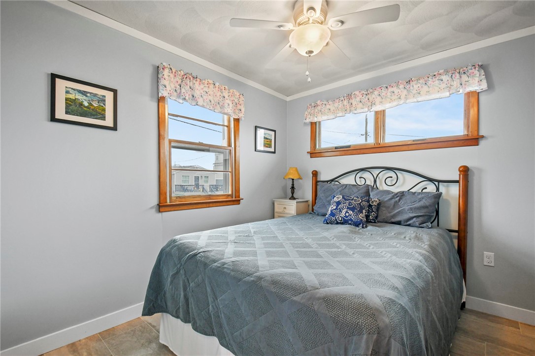 16 Arbeth Road Narragansett, RI 02879 - Photo 13 of 37