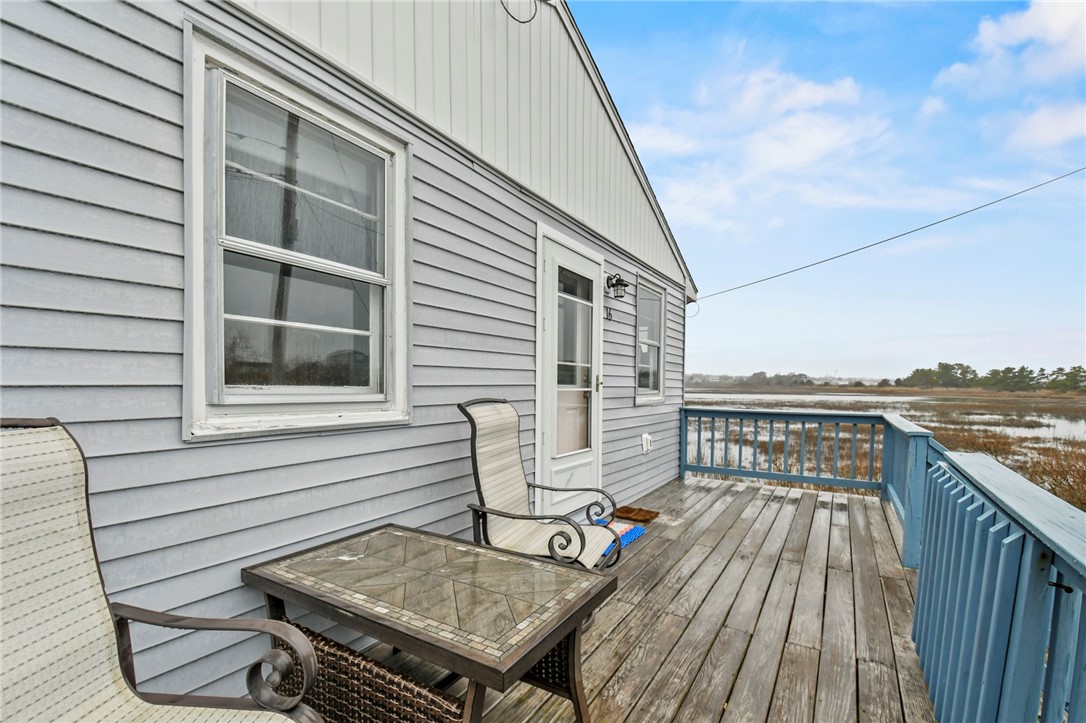 16 Arbeth Road Narragansett, RI 02879 - Photo 20 of 37