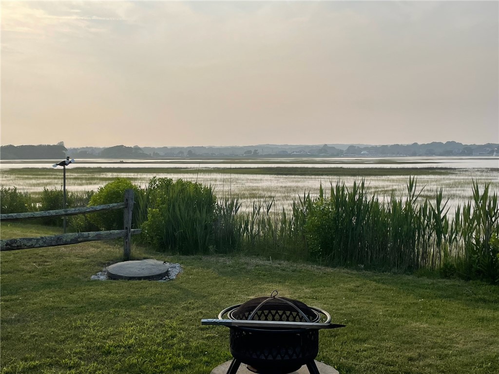 16 Arbeth Road Narragansett, RI 02879 - Photo 28 of 37
