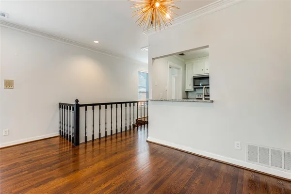 $3,695 | 3400 Normandy Avenue, Unit J, University Park, TX 75205