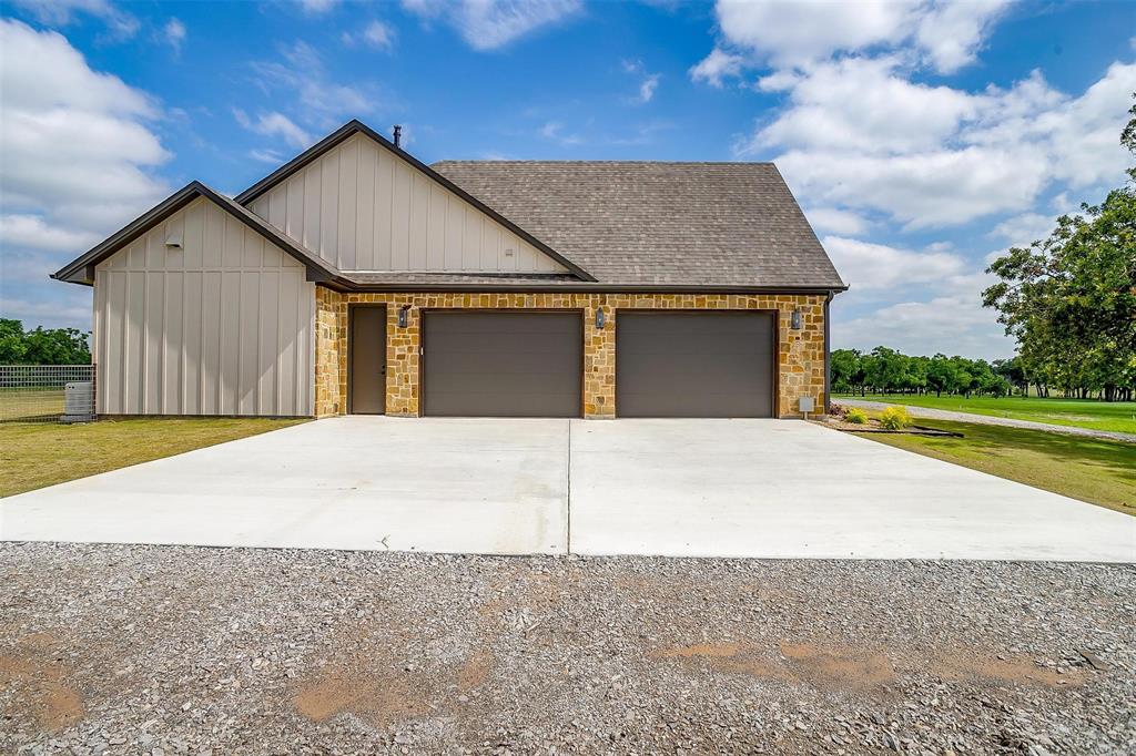 3019 Orchard Road Bowie, TX 76230 - Photo 34 of 40 a house with a outdoor space