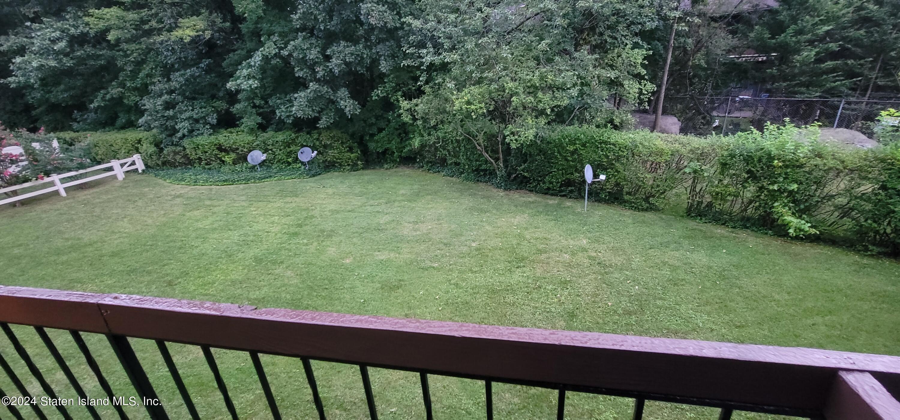 194 Windham Loop Staten Island, NY 10314 - Photo 17 of 42 20240818_190434