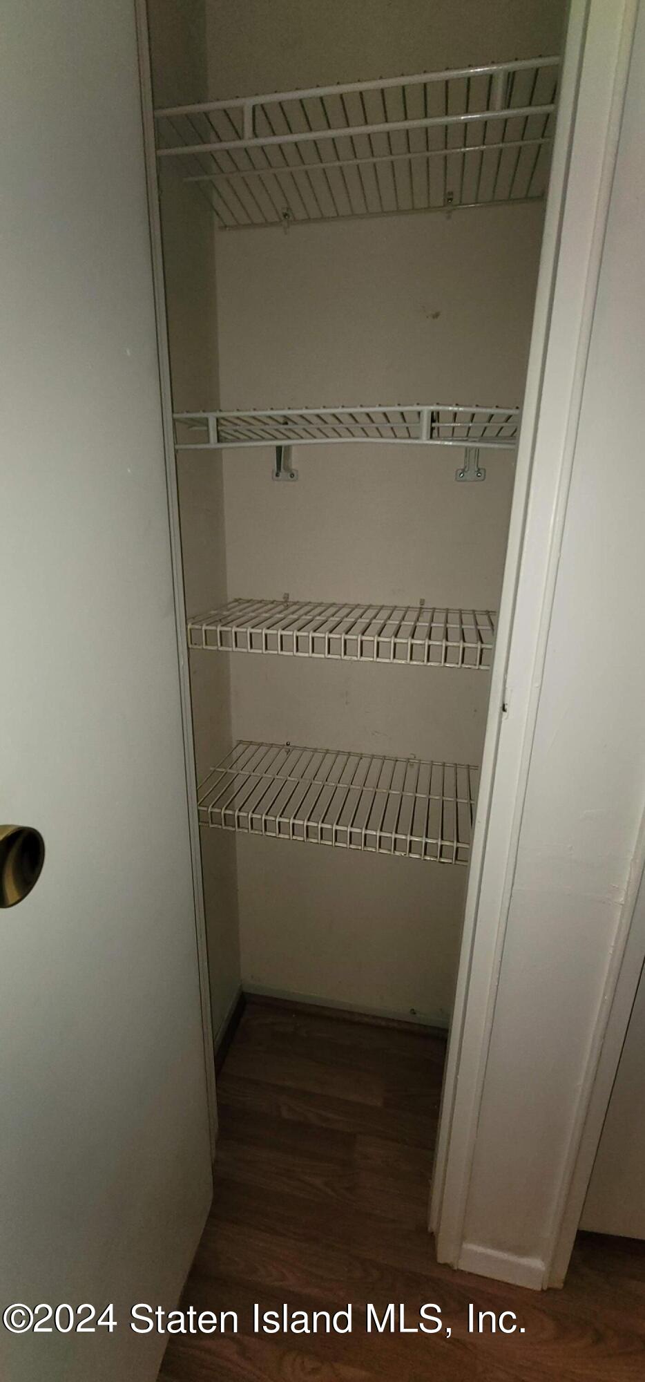 194 Windham Loop Staten Island, NY 10314 - Photo 29 of 42 20240818_192117