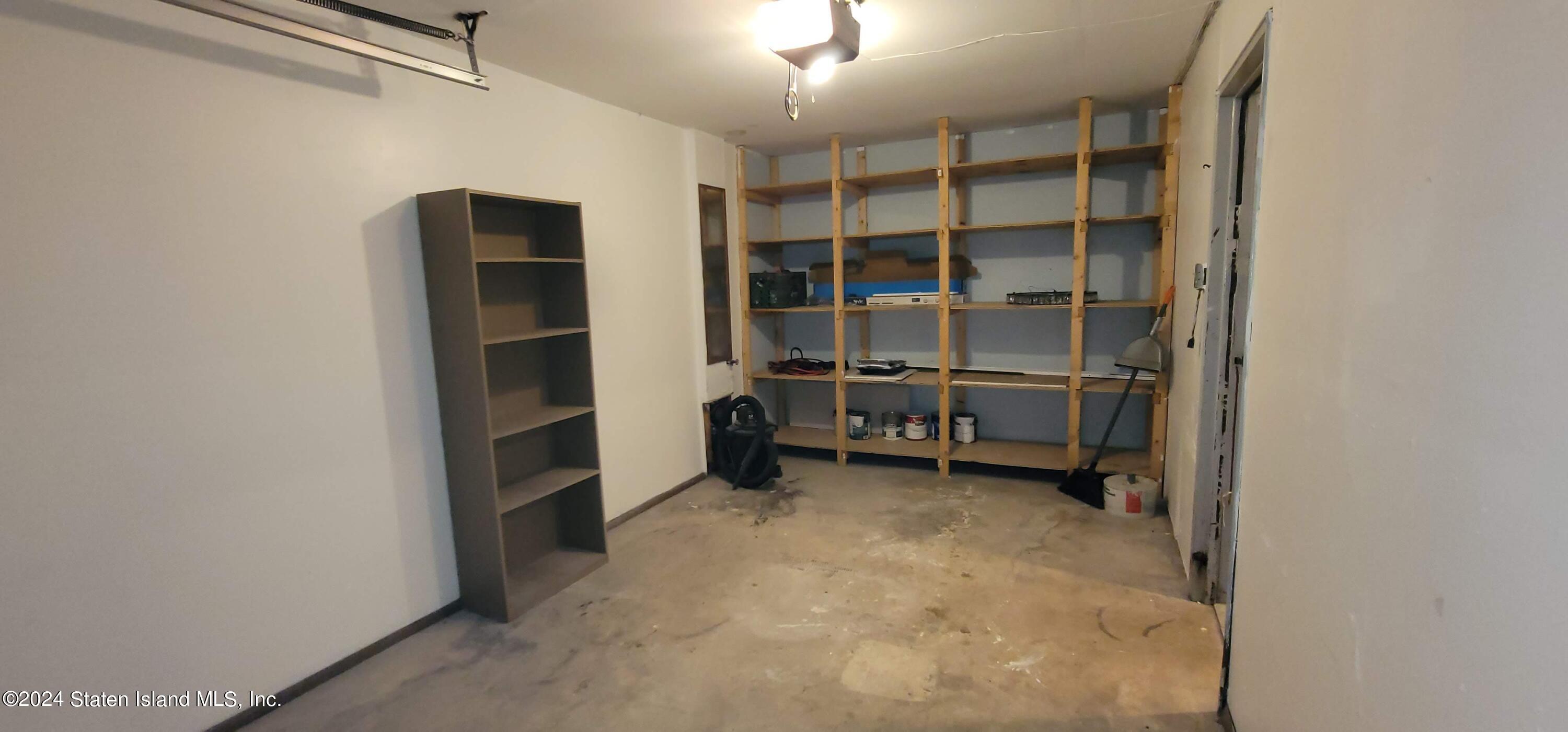 194 Windham Loop Staten Island, NY 10314 - Photo 42 of 42 20240818_193819