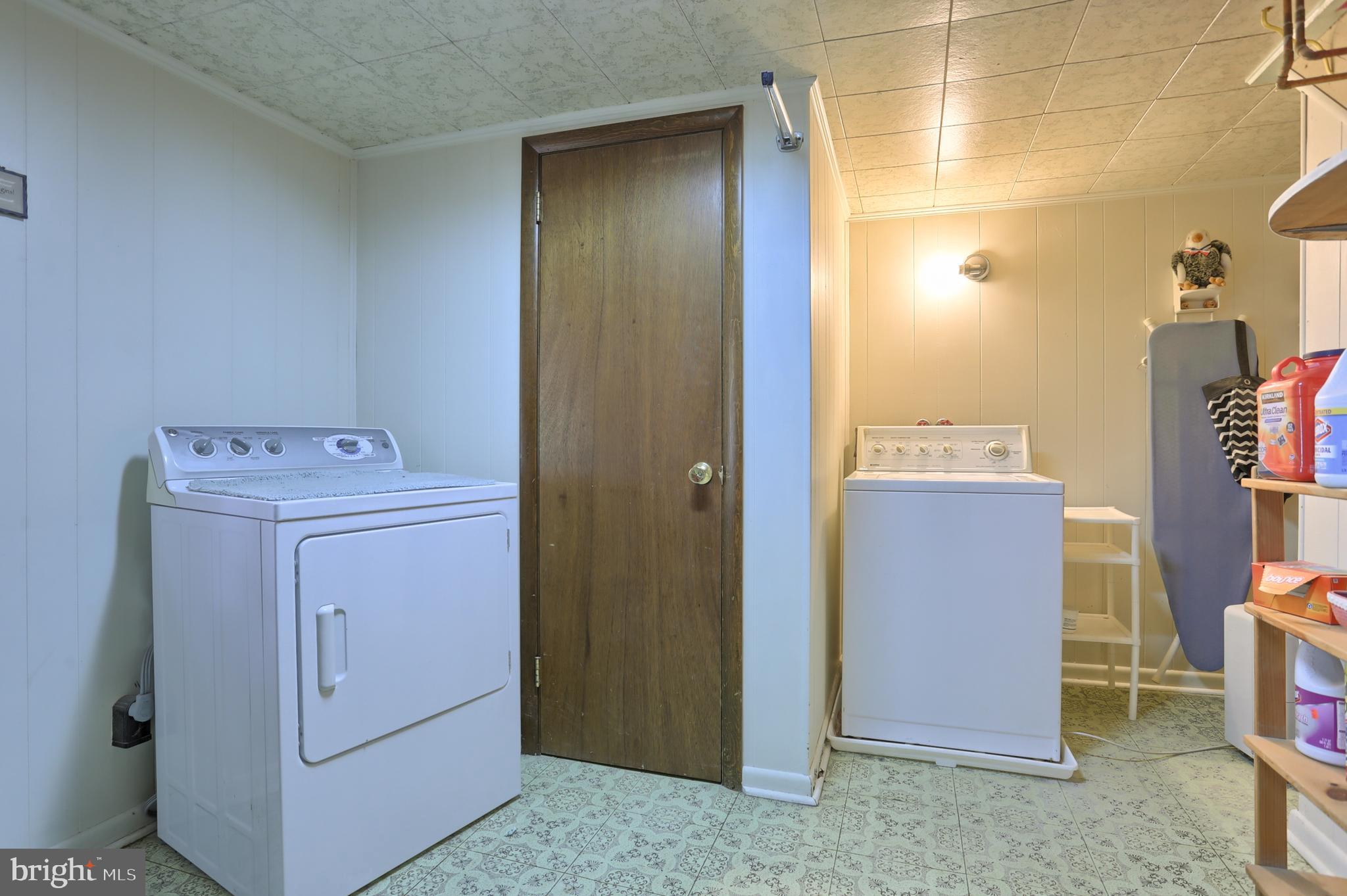 108 Maple Street Lebanon, PA 17046 - Photo 19 of 24 Gallery Image 19