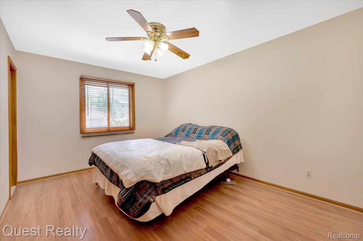 3703 Samuel Avenue Rochester, MI 48309 - Photo 12 of 26 Gallery Image 12