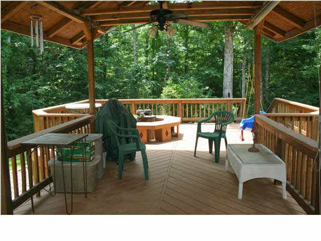 8 Bastille Street Brandon, MS 39047 - Photo 9 of 13 Covered Deck