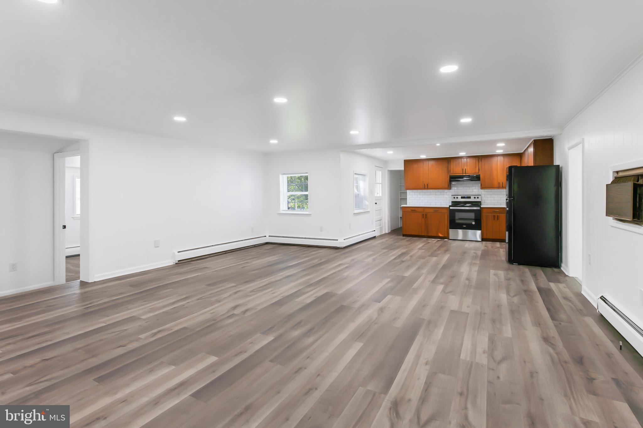 526 Brown Road Myerstown, PA 17067 - Photo 7 of 39 Gallery Image 7