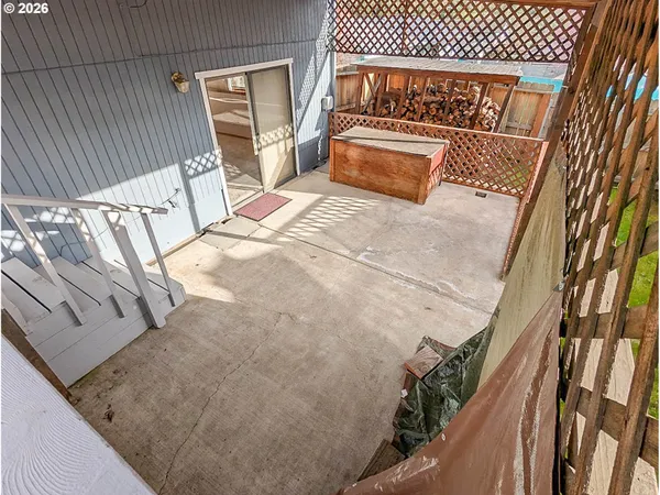 $390,000 | 1818 Northeast Todd Street, Roseburg, OR 97470