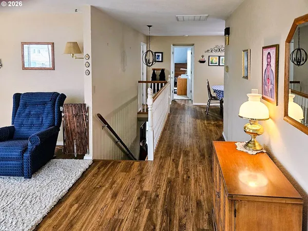 $390,000 | 1818 Northeast Todd Street, Roseburg, OR 97470