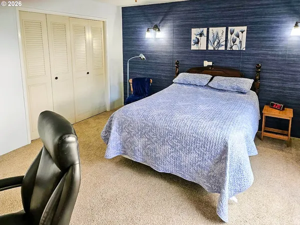 $390,000 | 1818 Northeast Todd Street, Roseburg, OR 97470