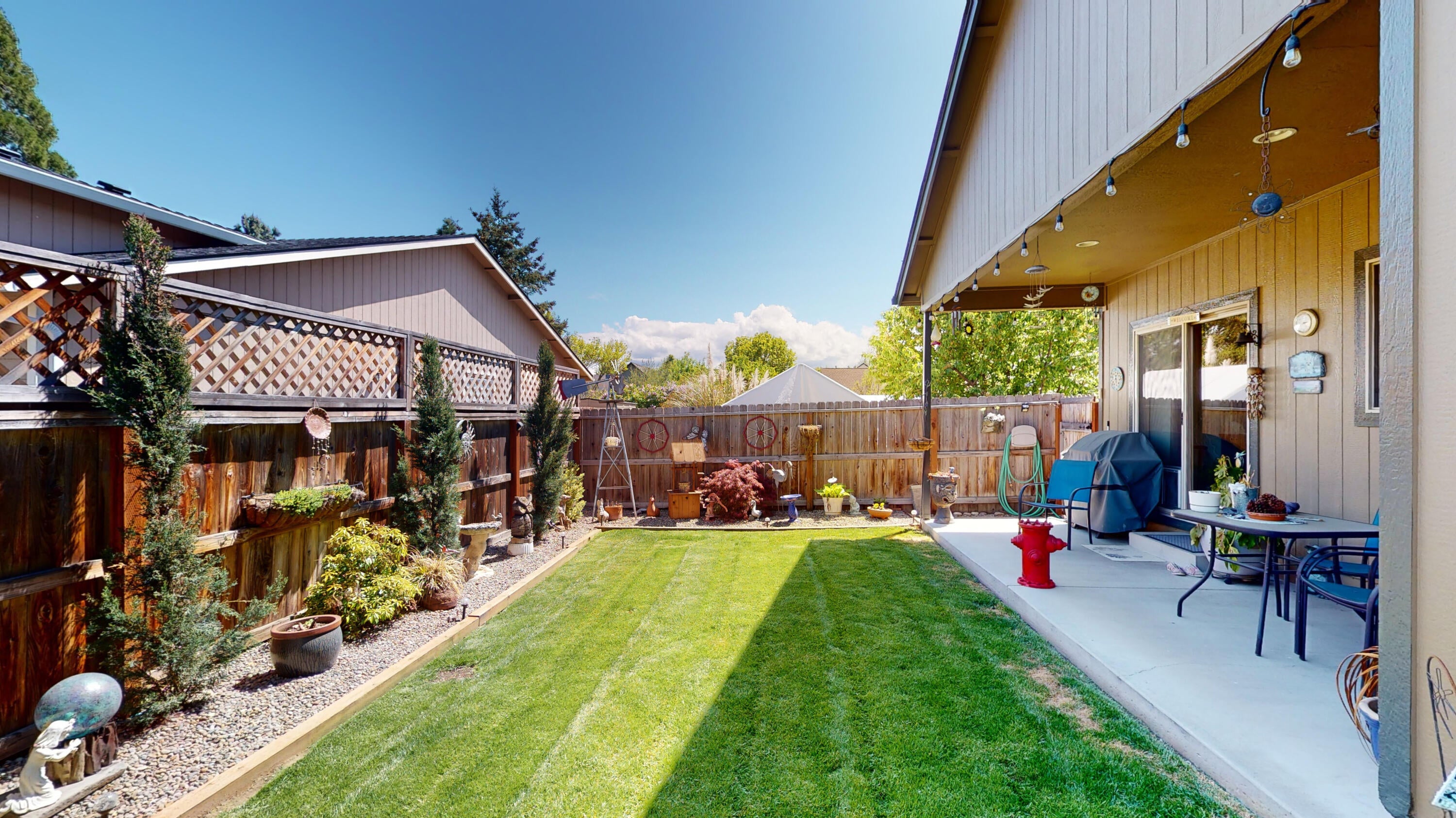 3652 Bursell Road Central Point, OR 97502 - Photo 31 of 36 Backyard